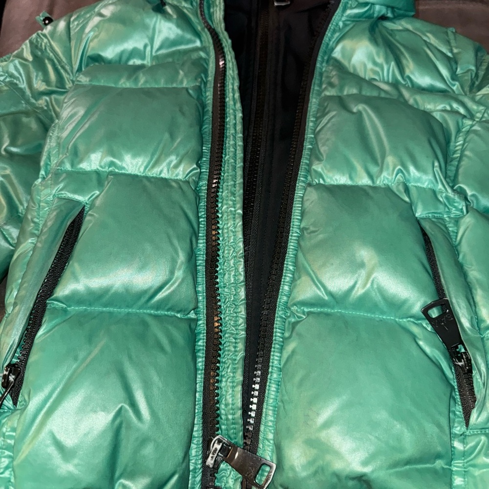 SAM. Coat - Picture 4 of 8
